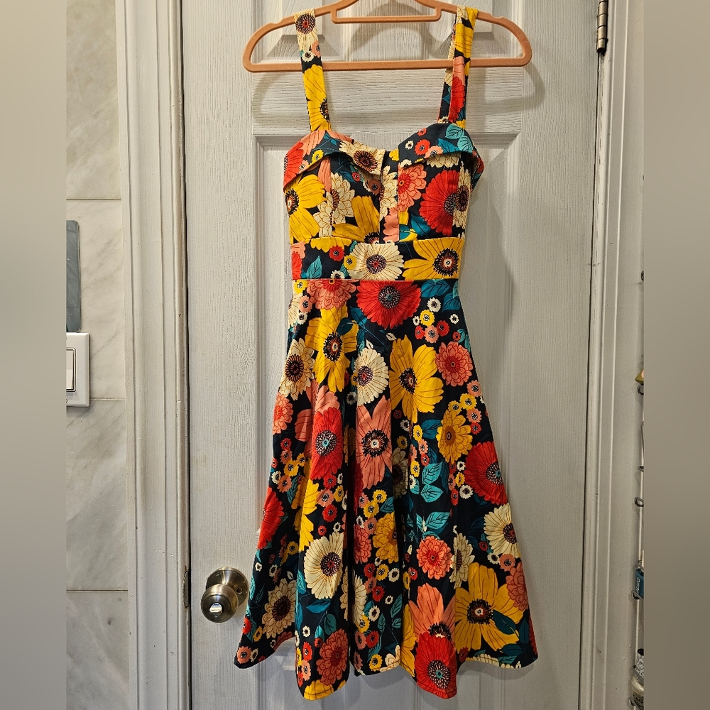 Eva Rose retro pin up floral dress NWT